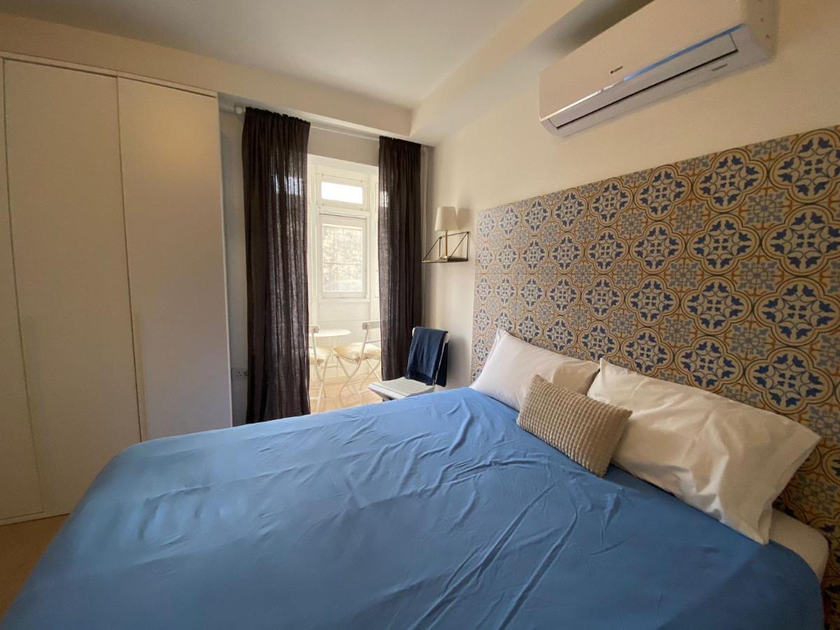 Cozy 2 Bedroom Apartment Near Seafront Gzira Exterior photo